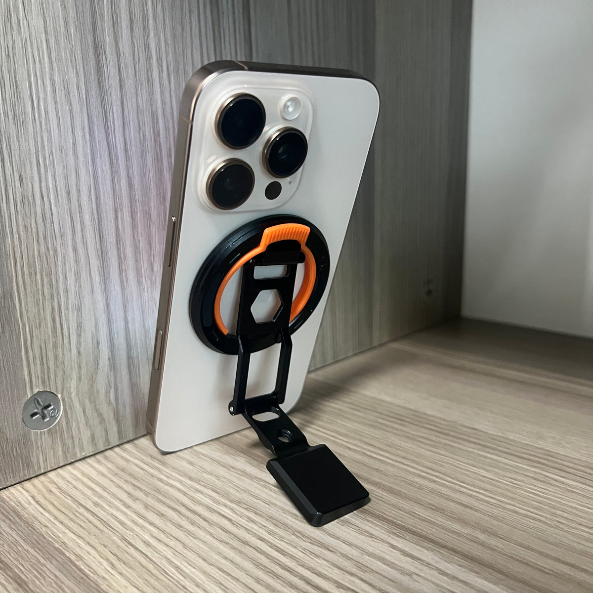 Foldable Dual-Sided Magnetic Phone Mount